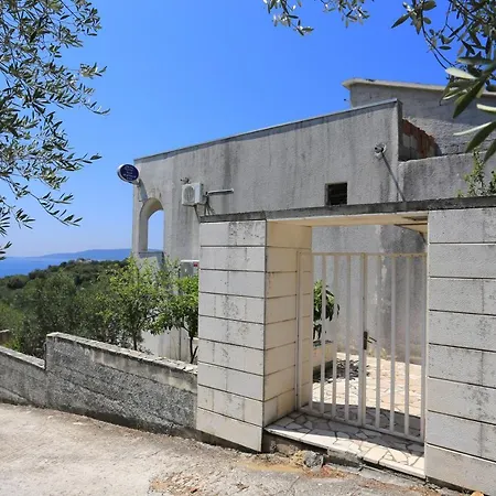 Apartman With A Parking Space Okrug Donji, Ciovo - 15848 Donji Okrug (Ciovo)