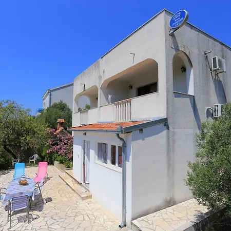 With A Parking Space Okrug Donji, Ciovo - 15848 Apartman *
